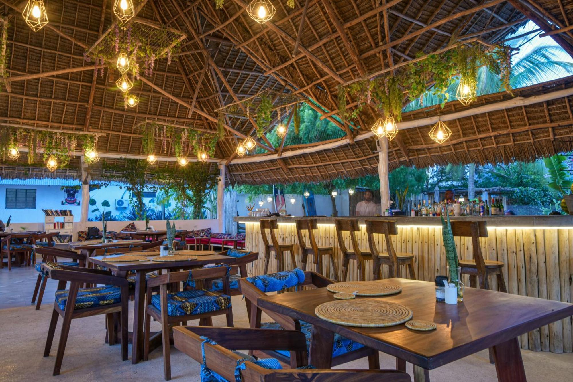 Badolina Bungalows Nungwi Extérieur photo