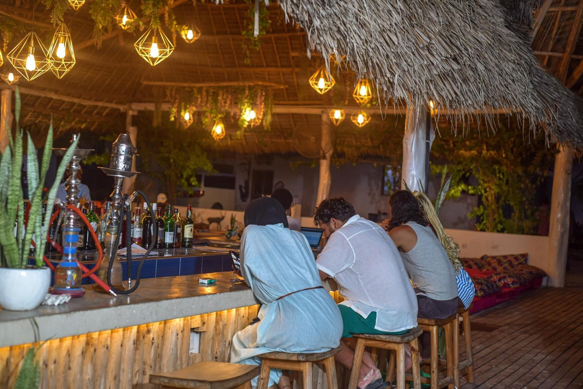 Badolina Bungalows Nungwi Extérieur photo