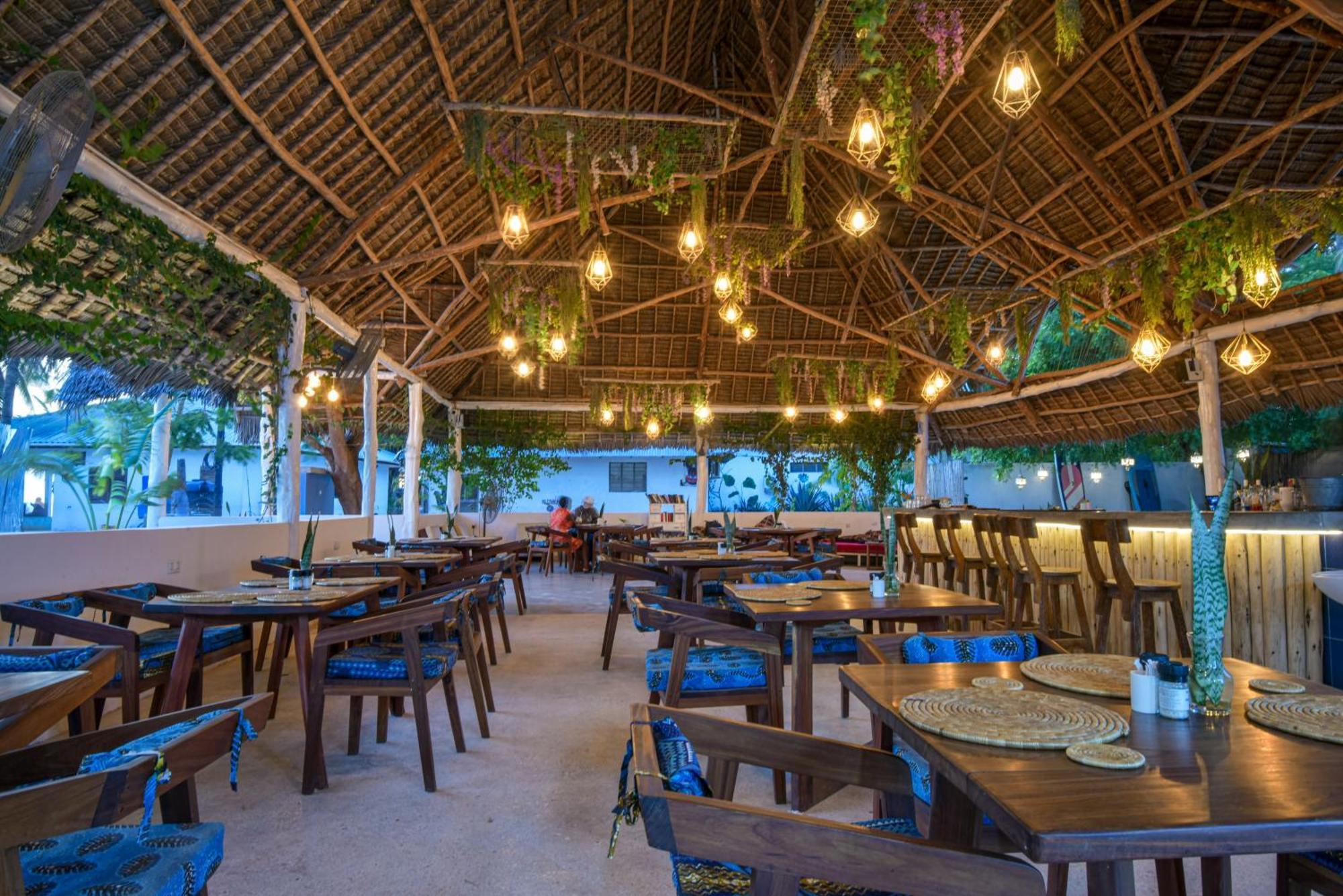 Badolina Bungalows Nungwi Extérieur photo