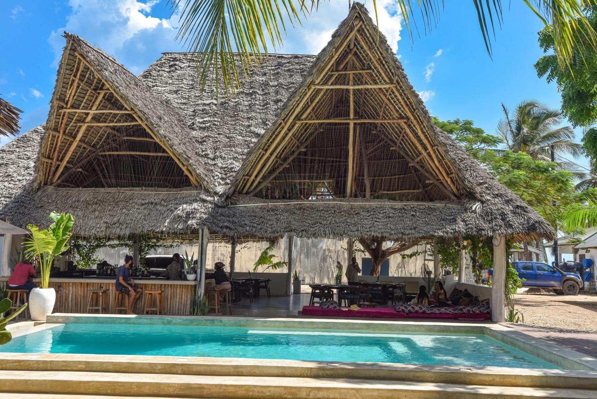 Badolina Bungalows Nungwi Extérieur photo